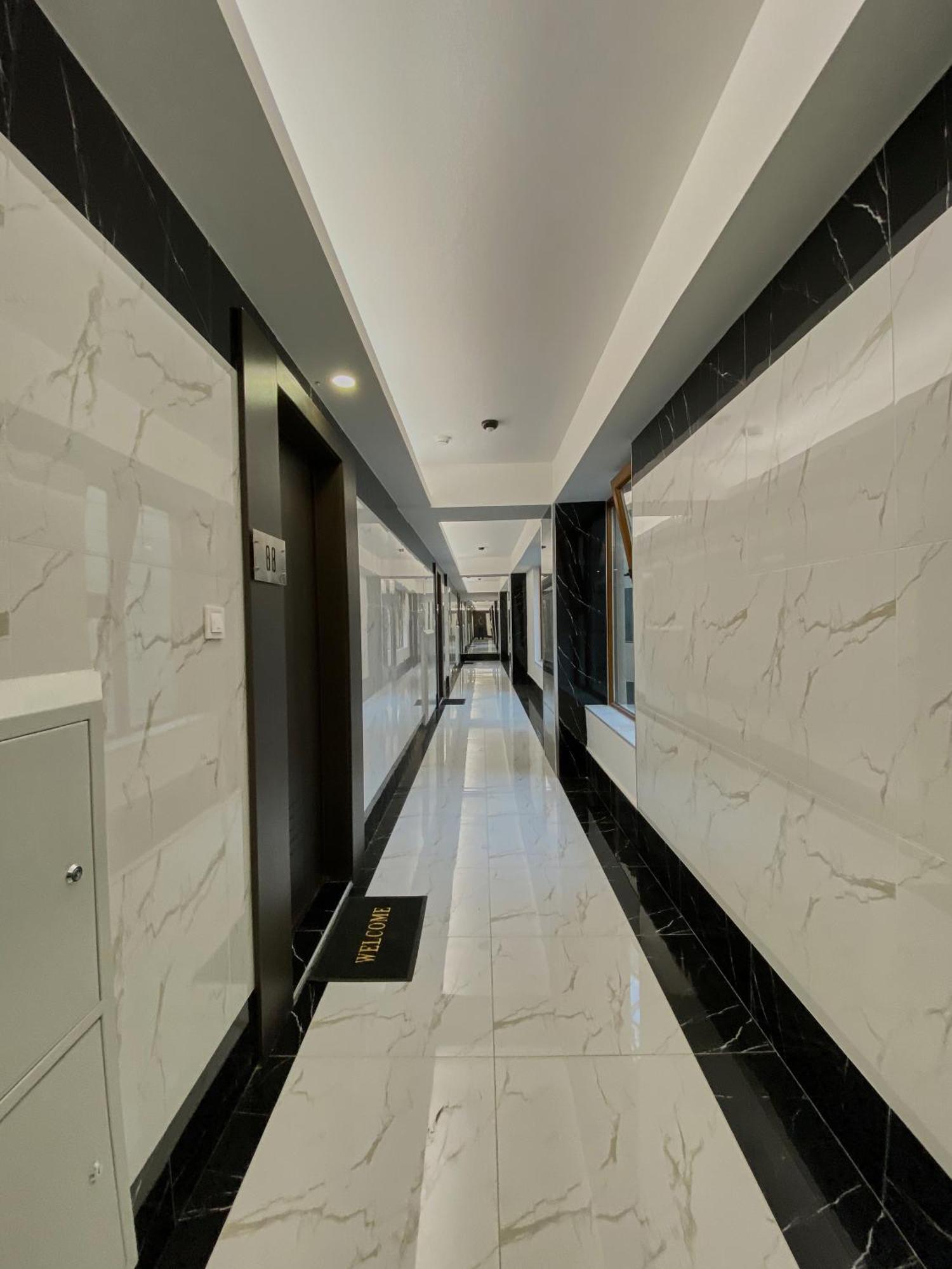 Stylish Studio, Skopje Centre - Private Parking - Panoramic Views Экстерьер фото